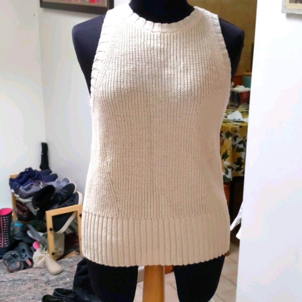 Theory Cream sweater-small 🆕